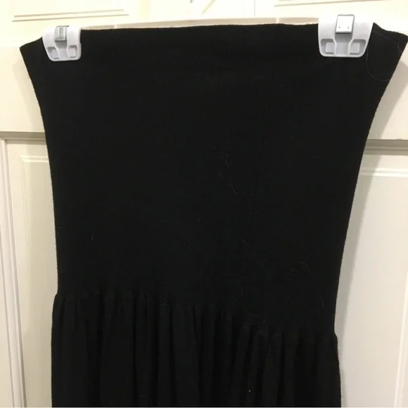 DKNY unusual black wool skirt